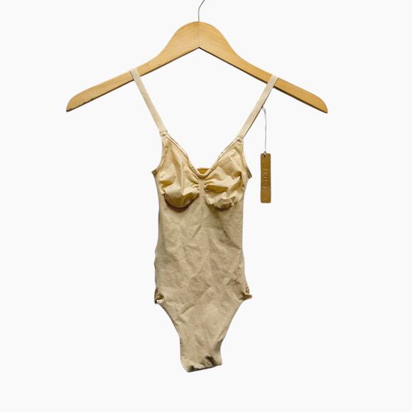 NWT SKIMS Everyday Sculpt Thong Bodysuit Sand Size Small - Picture 4 of 8